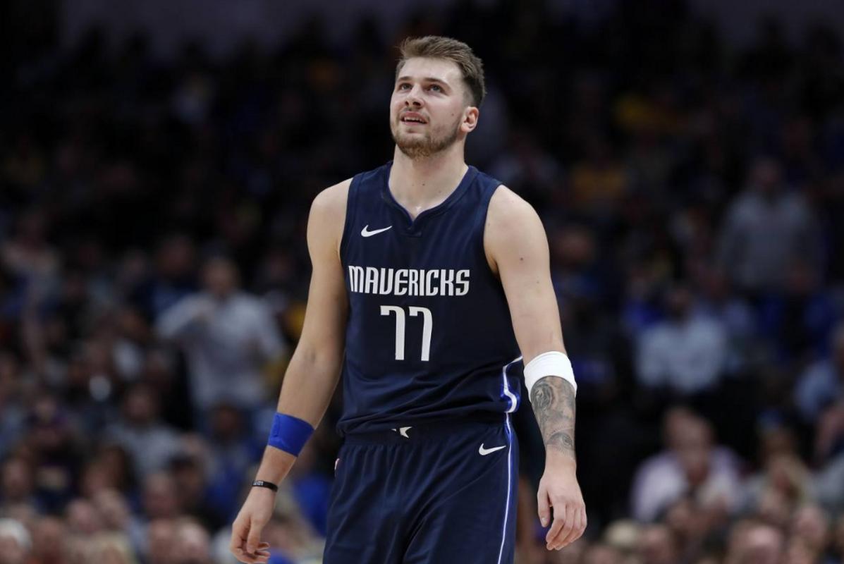 斯的牵制撑 斯的牵制撑